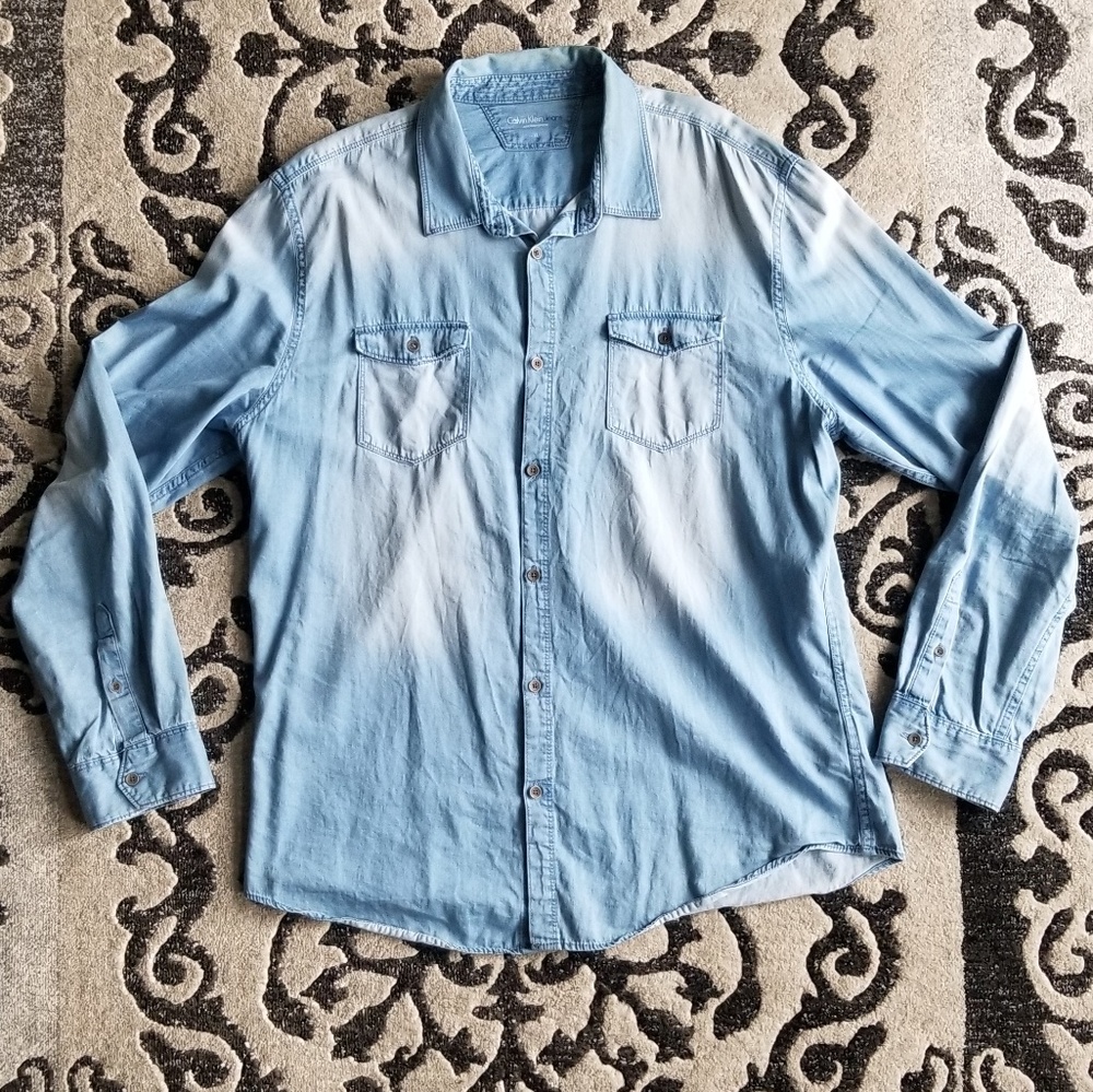 😎Light Blue Denim Shirt by Calvin Klein😎